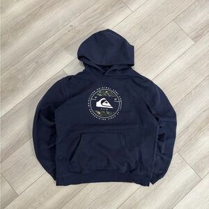Vintage Quiksilver Boxy surfwear hoodie